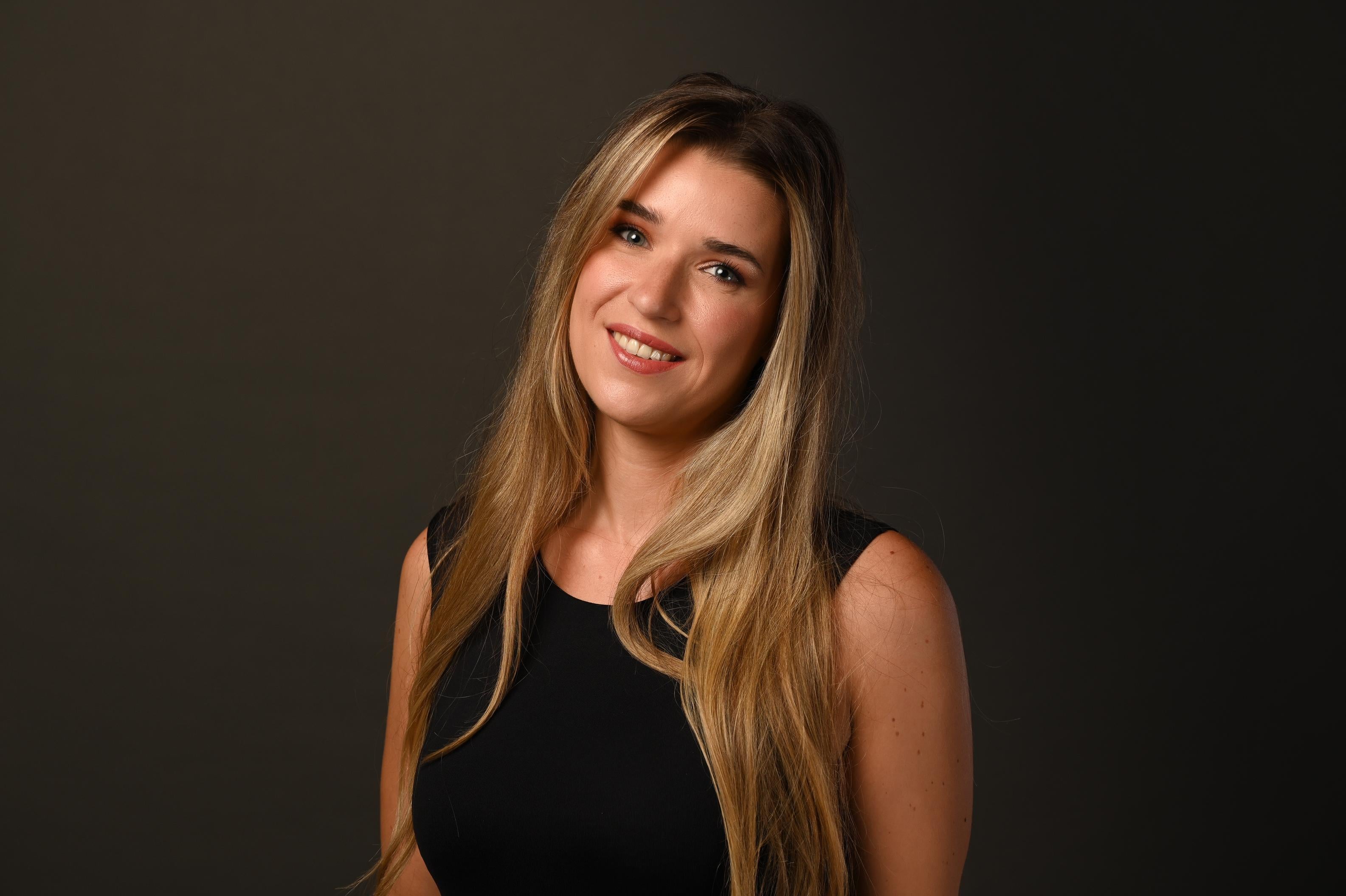 Bruidsstylist Felicia Tiebosch — proefsessie bruidskapsel en bruidsmake-up in Sint-Michielsgestel